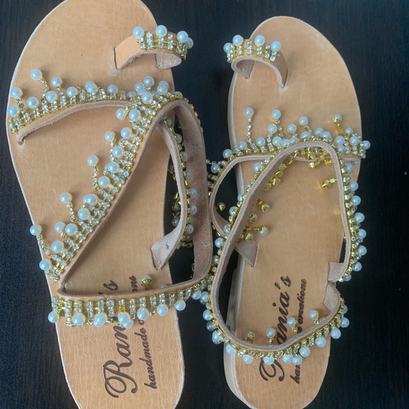 Handmade in Greece leather pearl and jewel sandals - Picture 6 of 8